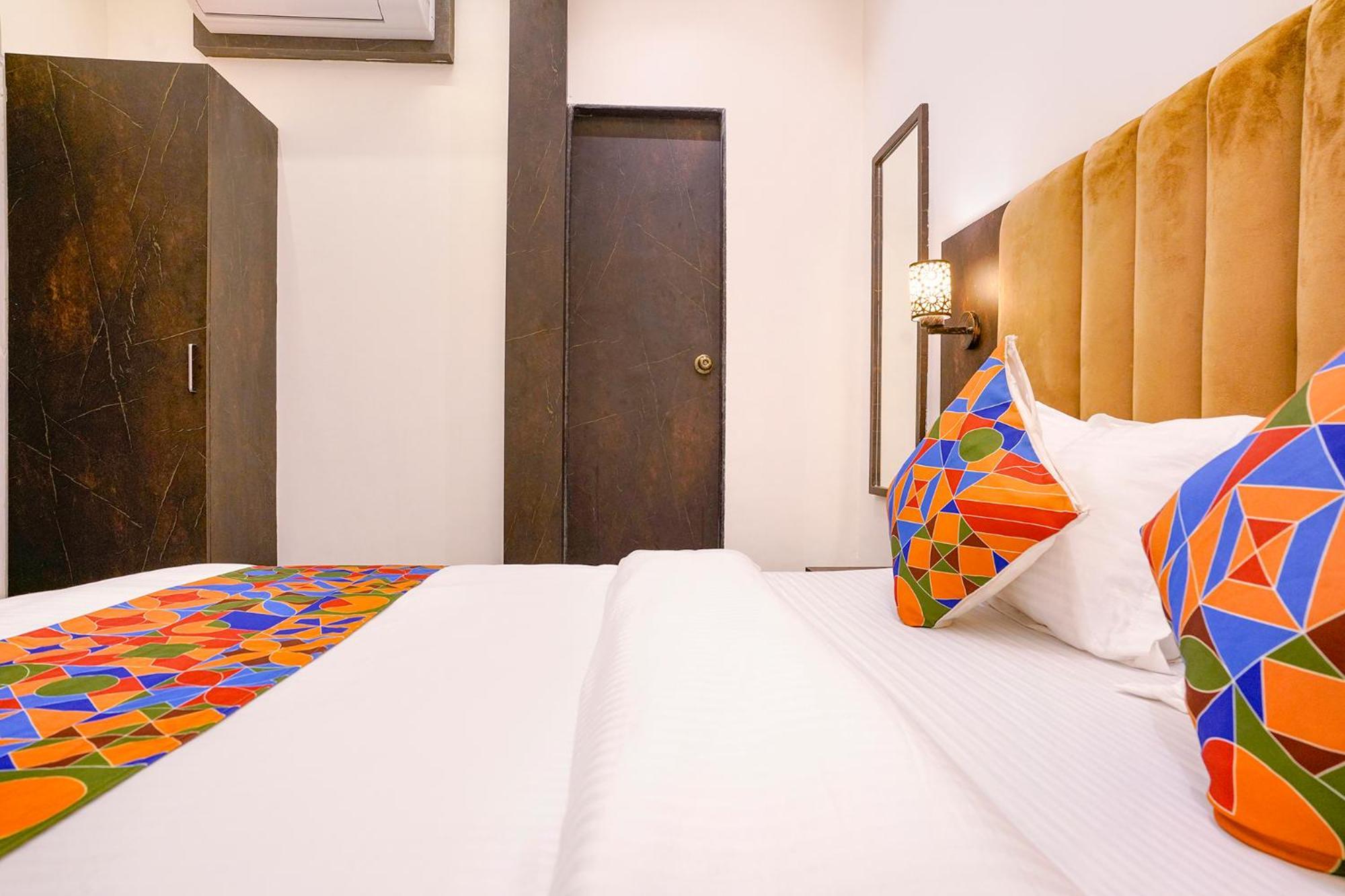 Hotel Gateway Colaba, Mumbai Bagian luar foto